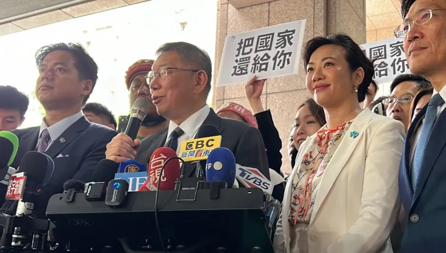 吳欣盈搭檔柯文哲迎慶祝行情！新光金買盤爆量股價一度「飆破季線」