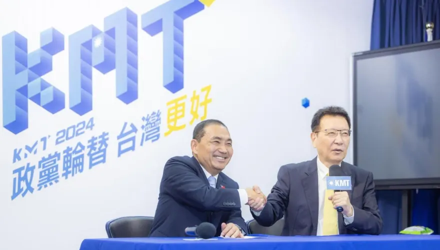 侯康配拚到謝龍介「去年戰績」就贏了？郭正亮籲國民黨納柯文哲政見