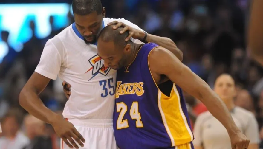 Kobe客場最後一舞球衣拍賣！　包套售「預料上千萬成交」
