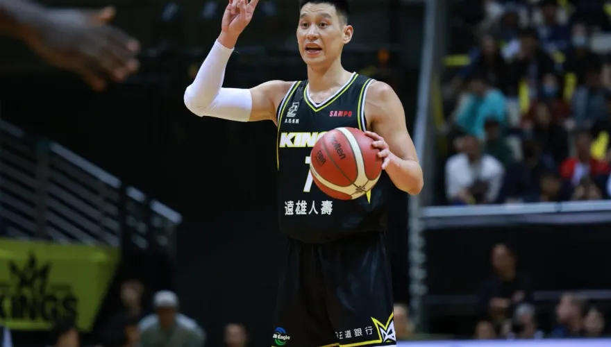 影/首戰老東家鋼鐵人！林書豪「4度摘大三元」史上第1人　國王5連勝