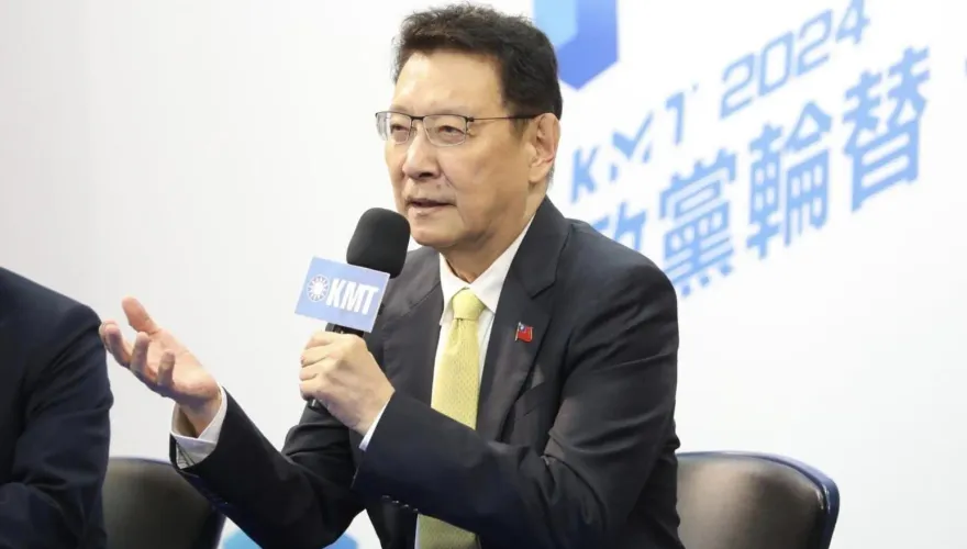 看完最新總統大選民調　沈富雄建議：「侯康配」這麼做就會贏