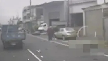 快訊/嘉義六腳鄉死亡車禍！機車、小貨車碰撞「碎片炸滿地」騎士不治