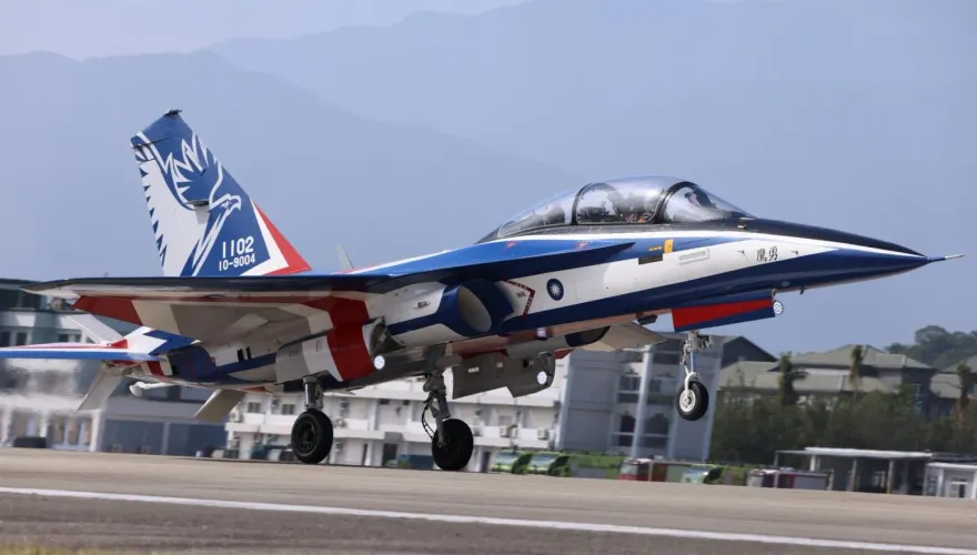 傳漢翔計畫將勇鷹號高教機「武裝化」  以首架外銷戰機為目標