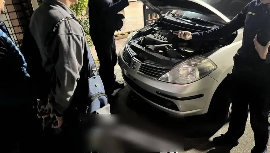影/台中男超速遭扣牌還違規上路　向修車廠「借」車牌被圍捕落網