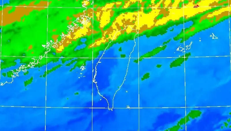 快訊/東北季風逆襲！「3縣市」豪大雨特報　下班記得帶傘