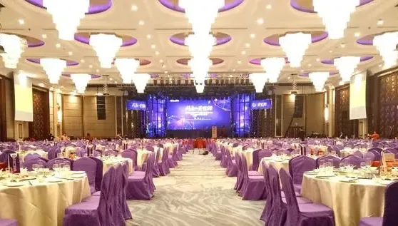 結婚男方「堅持辦素宴」親友桌吃肉嗆女方無理取鬧　網勸：確定要嫁？