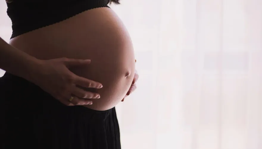 送用過哺乳衣、束腹帶給弟媳「反遭罵沒家教」　網不挺：妳太雞婆