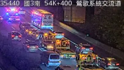 快訊/下班注意！國3鶯歌系統交流道4車追撞　車流回堵5公里