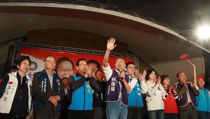 辣個男人為「侯康配」衝了！　3天走遍全台輔選網友紛紛稱讚