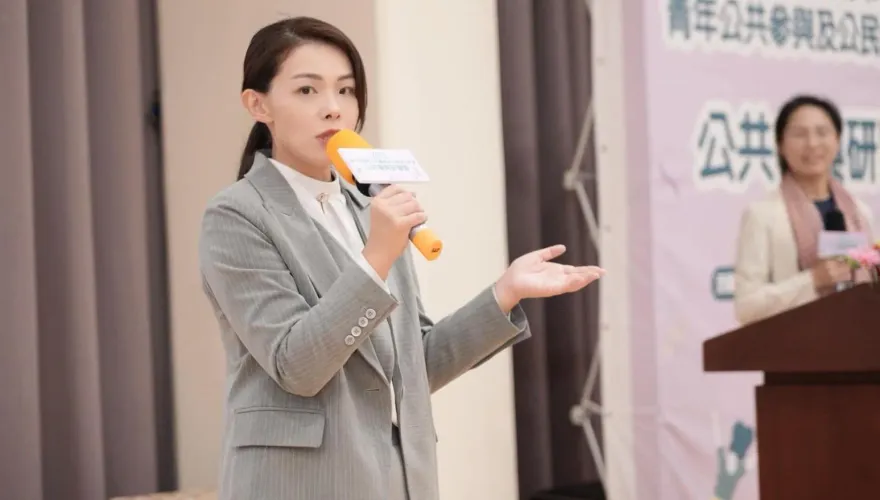 楊志良站台失言吐驚句　高虹安盼各界關注女性生育自主權