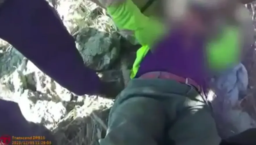 影/岡山93歲翁消失「數千坪家中」！兒急找1小時　警搜索人躺在砂石堆