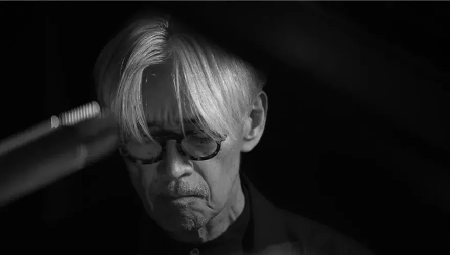 最後1場謝幕！日本傳奇音樂巨匠遺作…《坂本龍一：OPUS》用音樂感動全世界