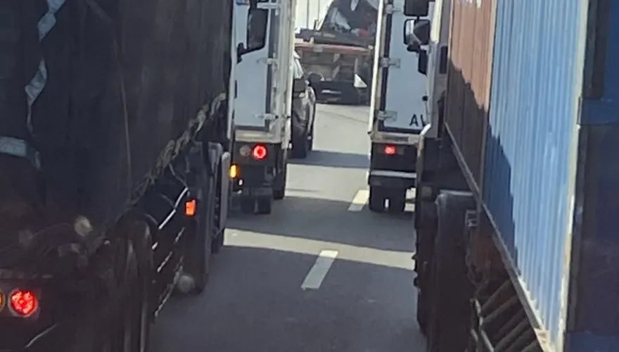 快訊/防撞車又挨撞！台61線鹿港段北上大塞車　警方排除中