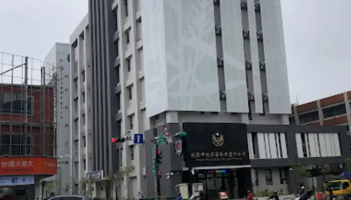 噁男入侵校園！襲臀2女學生還欲攻擊2男學生　遭眾人合力制伏送辦