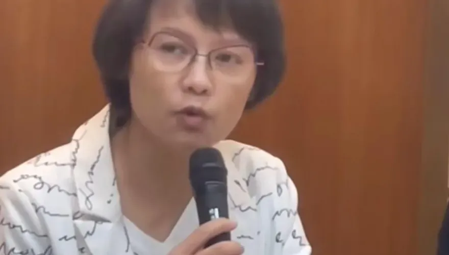 新課綱狂刪文言文！PTT問「古文應該留哪篇」　網轟新詩更該刪
