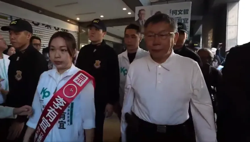 柯文哲一週內2次遇民眾嗆聲！他喊「臭屁沒藥醫啦！忘恩負義啦！白賊啦！」