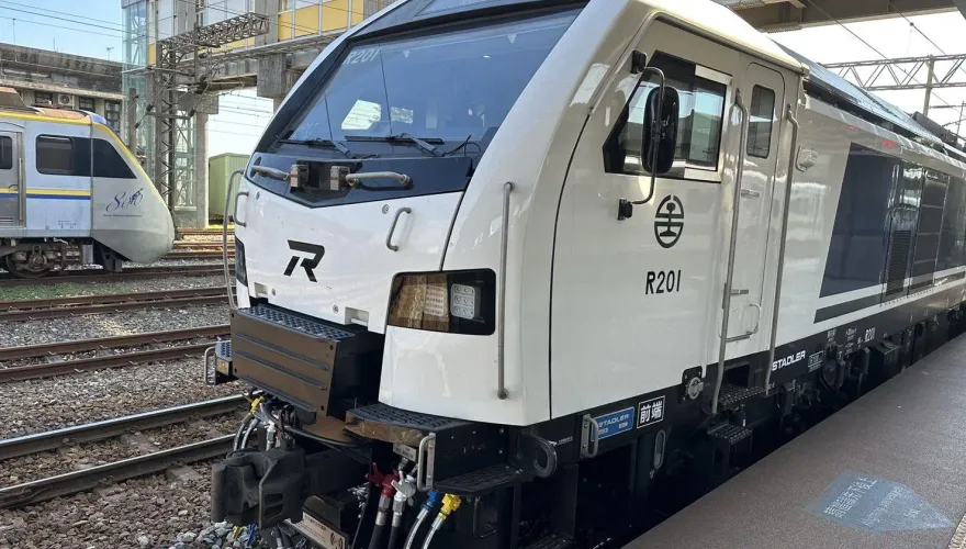台鐵公司化倒數計時！新車R200、E500正式上路時間揭曉