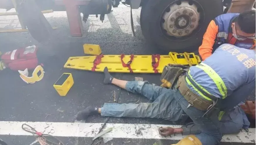 快訊/汰換變壓器觸電！台南50歲工人全身「多處燒燙傷」命危