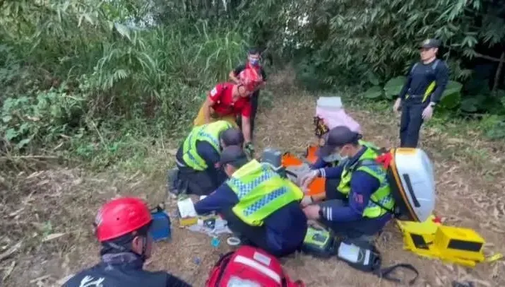 影/鬼打牆困6天！獨攀南投「過溪林道」走不出　47歲男冷死「死不瞑目」