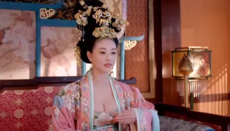 9年前曾合作《武媚娘》！張鈞甯慟悼念周海媚　親曝第一印象：專業又客氣
