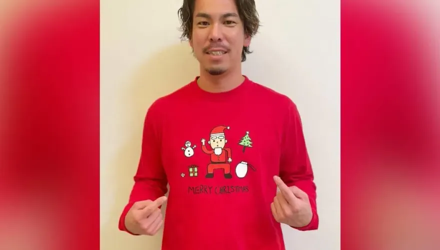 被棒球耽誤的畫家！前田健太賣聖誕節慈善T恤　粉絲讚進步超多
