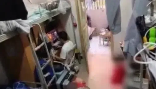 四川職校宿舍驚傳濺血！打電動聲音太吵爆衝突　他竟持刀捅傷室友