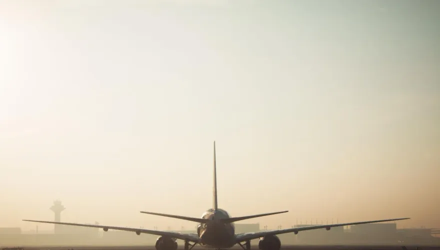 快訊/日本航空緊急迫降！起飛1小時「引擎起火」降落青森機場