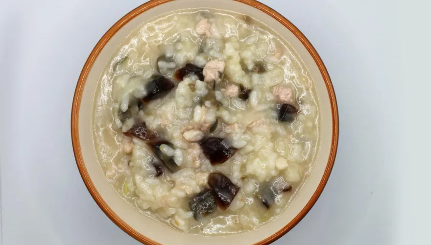 天冷吃粥好暖胃！皮蛋瘦肉粥超多人愛　小心重金屬殘留疑慮？