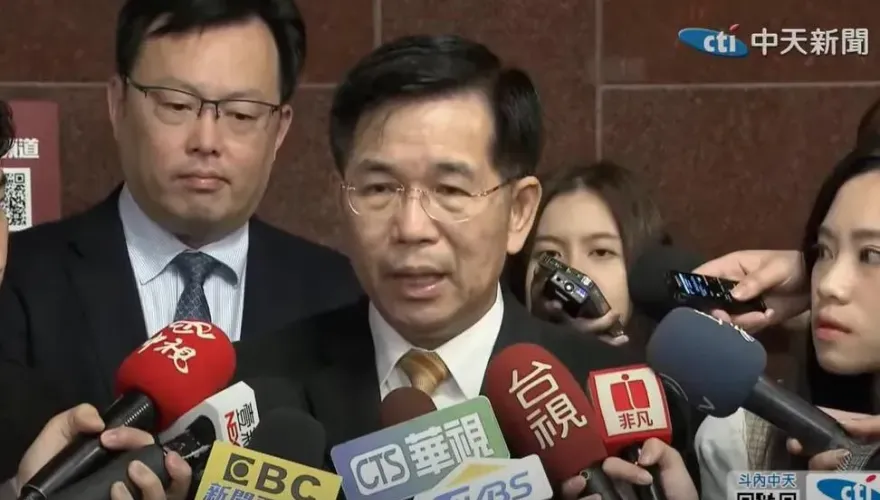 提油救火？教官抓毒生遭記過引眾怒　教長今回應「不應用釣魚方式」