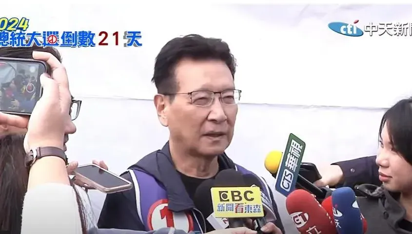 講到賴清德會讓兩岸更緊張　趙少康口誤他是「和平的恐怖分子」隨即更正