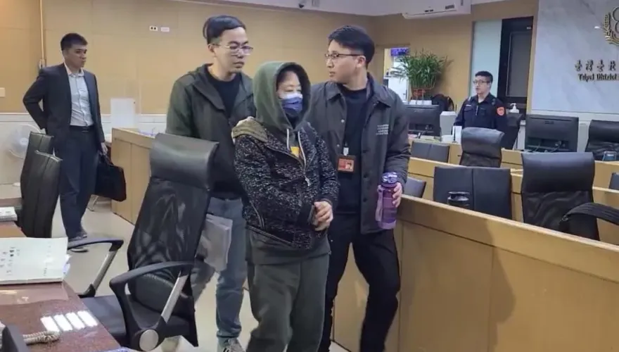 疑賣護照供就讀外僑學校　移民代辦公司負責人等3人遭搜索約談