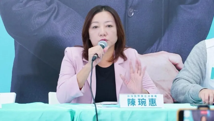 陳啟昱「坐桶子」落跑？陳琬惠喊「光電水很深」：不只台鹽綠能