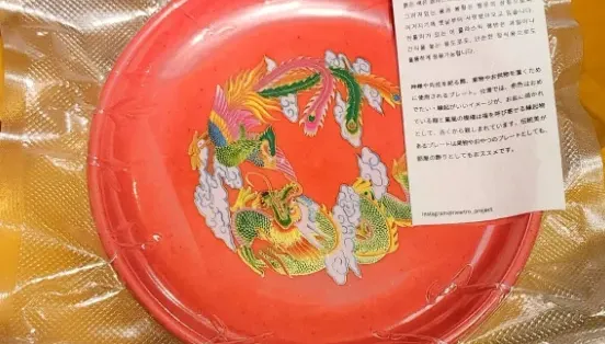 台灣「拜拜盤」到日本變文化精品　網友狂笑：是真正的盤子