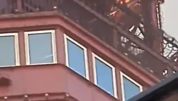 影/英國蘭開夏地標傳火警　當局出動6輛消防車結果竟是旗子在飄