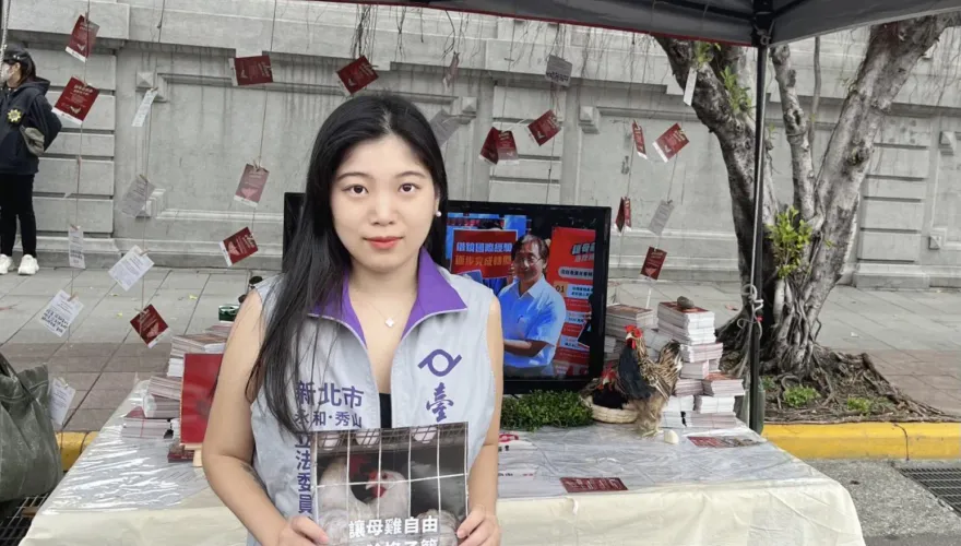 假飛官外送員是候選人父親！　女兒凌晨發文「願退回5萬」：媽媽並沒過世