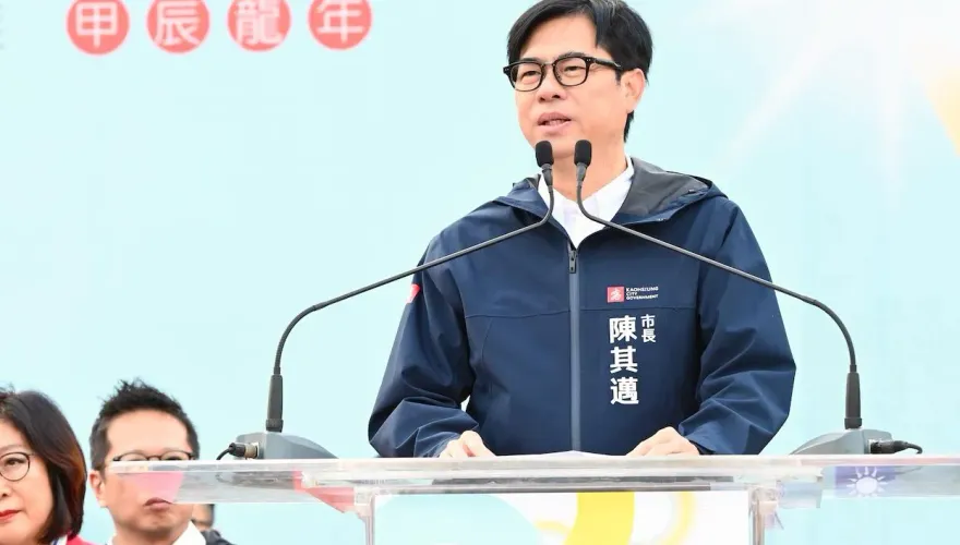 大烏龍！高雄跨年亮刀驚魂逆轉　陳其邁還原過程：發現是一枝原子筆