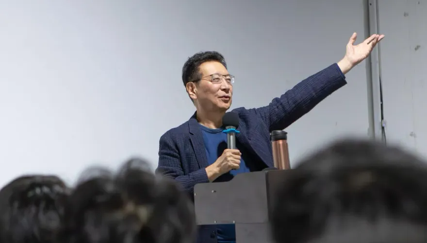 揭勞動基金少賺9000億遭勞動部反駁！ 趙少康怒嗆「臉皮厚毫無自省能力」