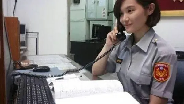 快訊/貪女警「賓利姊」合計遭重判12年！偽造三聯單、索賄被斥「踐踏警察操守」