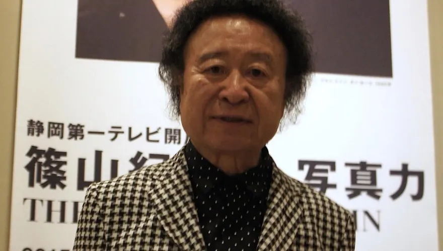 快訊/曾拍宮澤理惠全裸寫真集　83歲攝影師篠山紀信過世