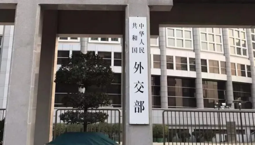 陸祭關稅反擊後美股暴跌！陸外交部發言人：市場已說話