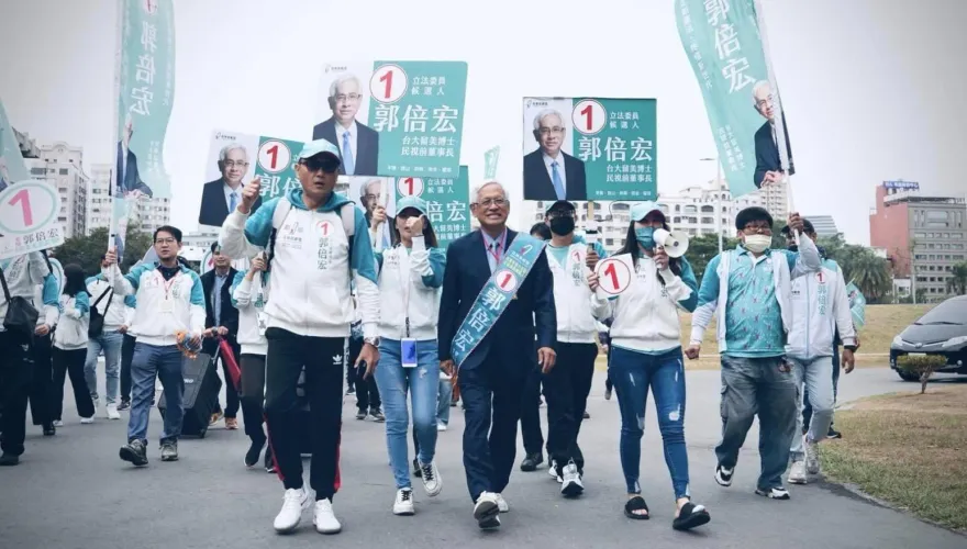 掃街差點巧遇柯文哲　郭倍宏親曝最後一刻踩剎車原因