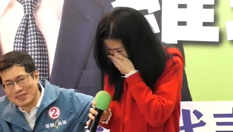 羅致政捲自拍不雅片風波！歌手老婆現身哽咽力挺清白