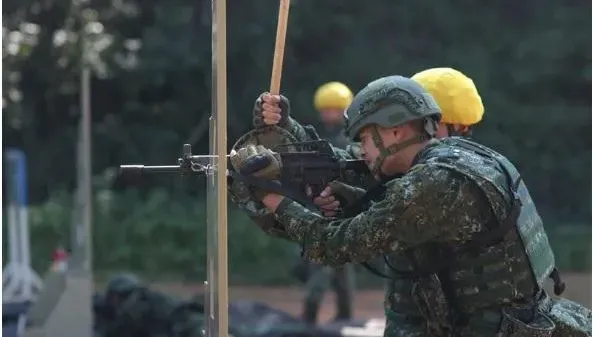 入賬了！軍公教月退休金調高4%  今發放調增金額