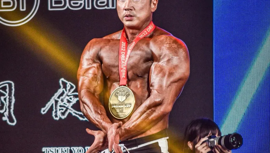 李沛旭親曝「身體巨變」！打新冠疫苗前6年沒感冒　翻白眼曝：再也回不去
