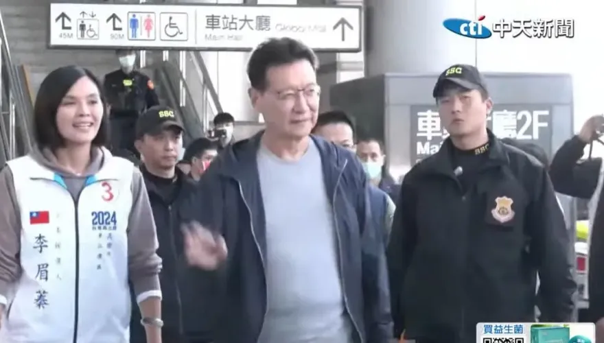輔選李眉蓁、鍾易仲　趙少康轟綠營對不起高雄人：鄉親很期待2件事