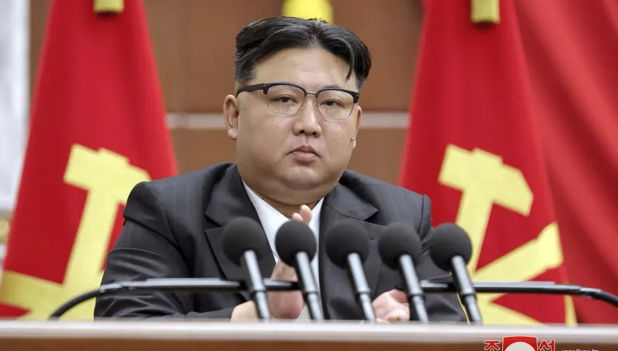 朝鮮半島緊張局勢升溫！北韓領導人金正恩籲修憲　將南韓定義為「頭號敵國」