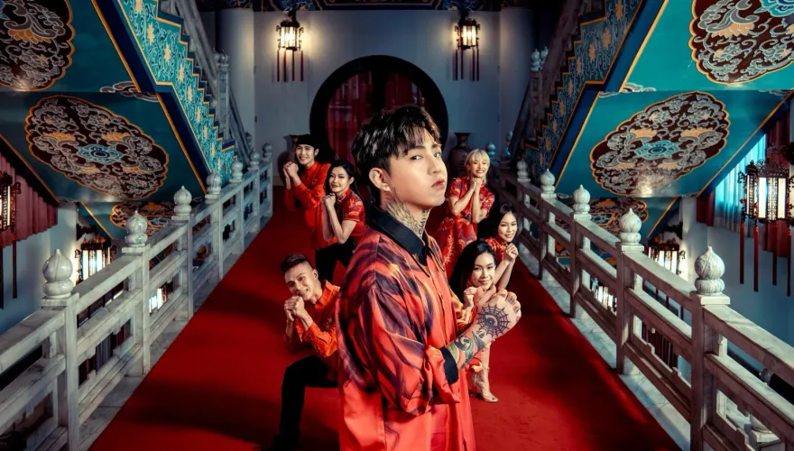 找來BLACKPINK舞蹈老師！謝和弦轉當「唱跳歌手」