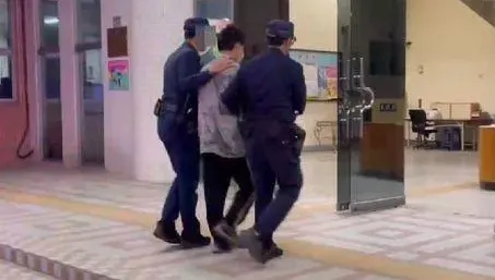 影/被嗆搞上嫂子！嘉義海產店弟怒砍哥胸頸「血用噴的」　今被起訴