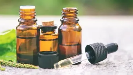 冬季日照短好鬱卒！醫大推「4款精油」暖心促循環