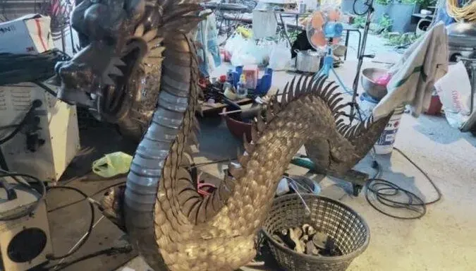 影/損失2千萬！高雄鋼雕大師工作室遭竊　賊把高價藝品當廢鐵賣遭逮
